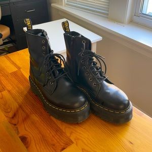 Jadon Dr Martens